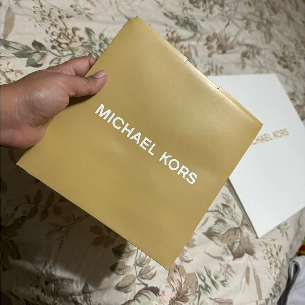 Michael kors small gift boxes